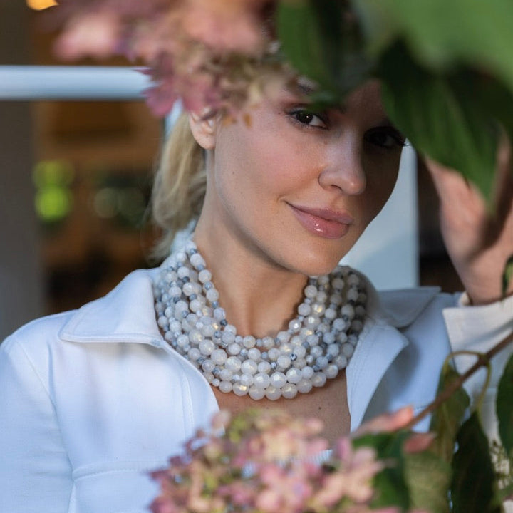 Chelsea Pearlized White Necklace