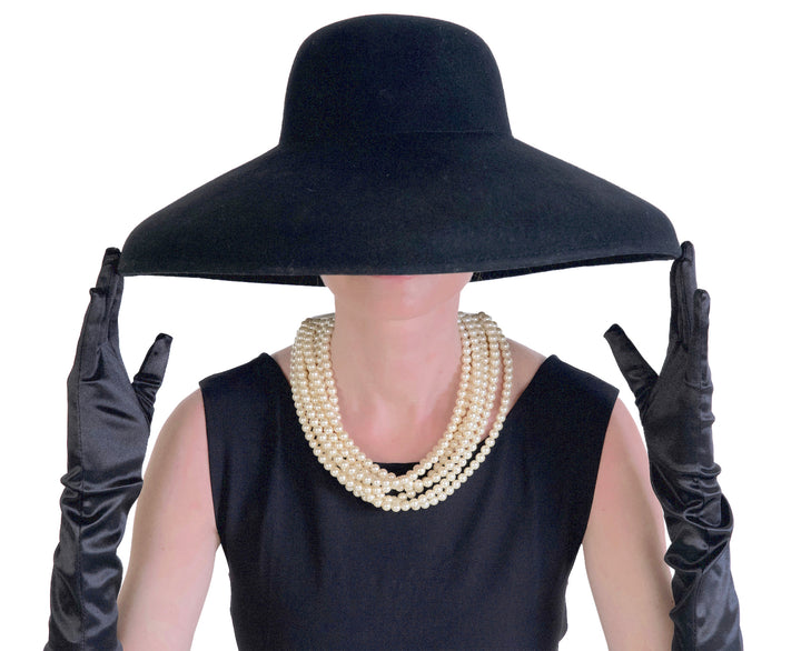 Helena Pearl Necklace