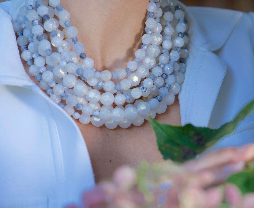 Chelsea Pearlized White Necklace