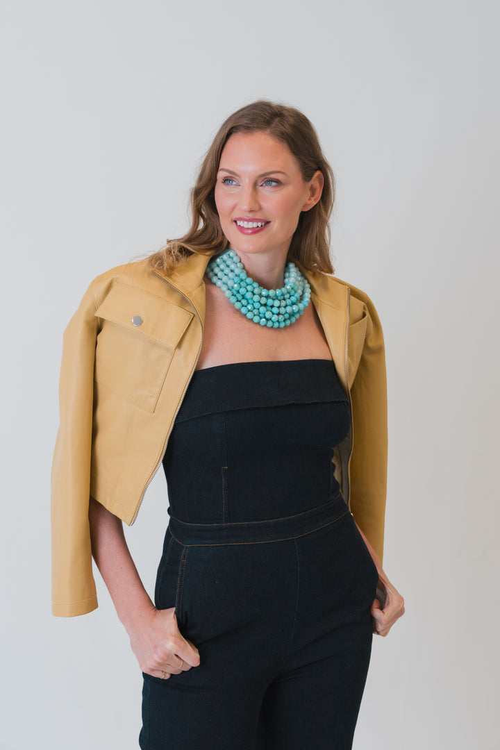 Gradated Bella Pearlized Turquoise Blue Necklace