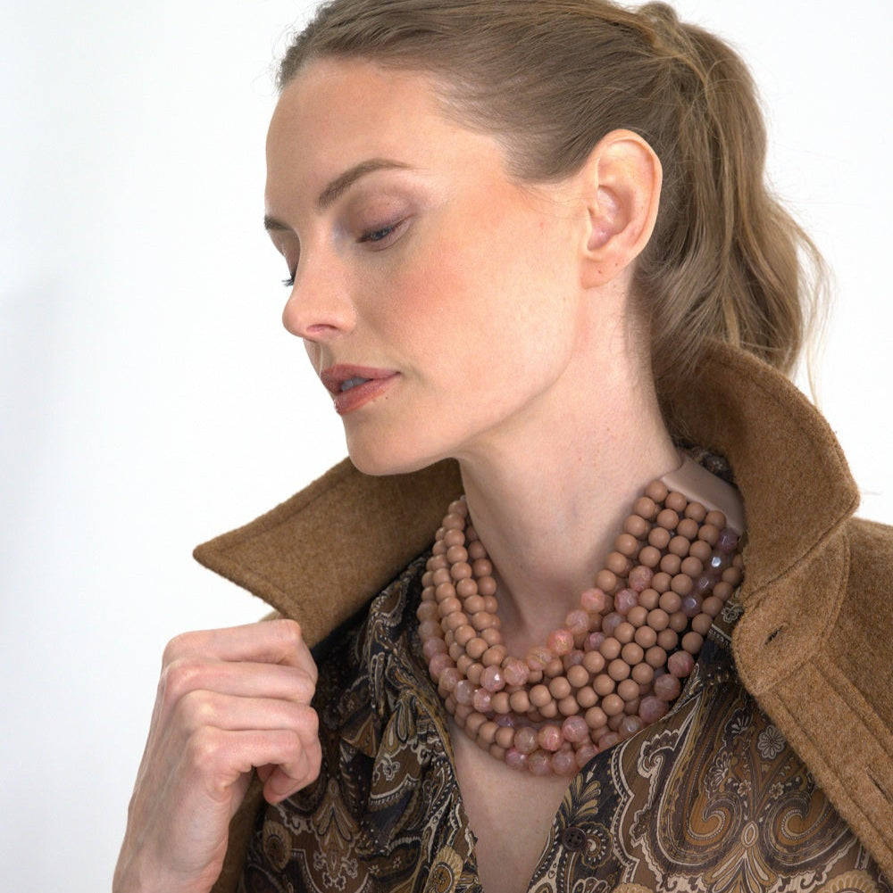 Marbella Winter Rose Necklace