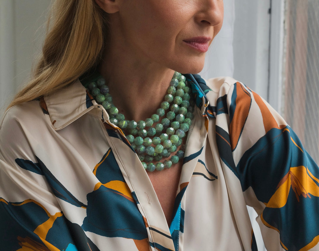 Bella Orchard Green Necklace