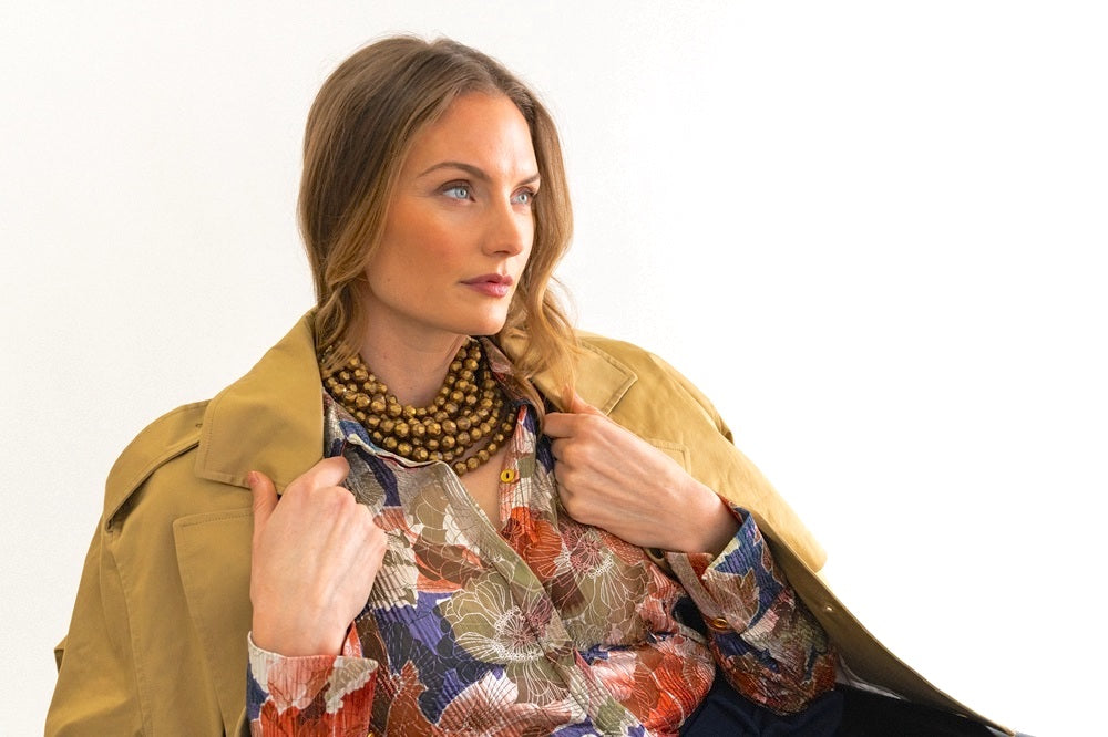 Bella Holiday Gold Necklace