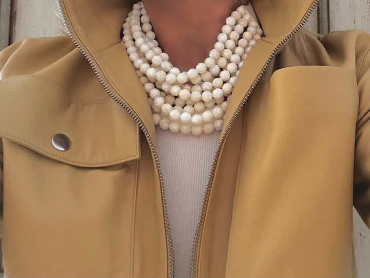 Medium Bella Ivory Necklace
