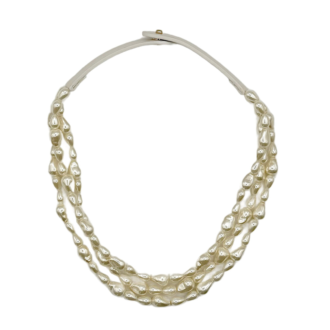 Jeanne Pearl Necklace